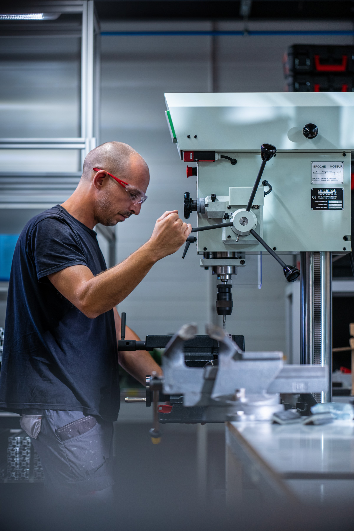 JCE biotechnology isolator manufacturer hospitals pharmaceutical 03